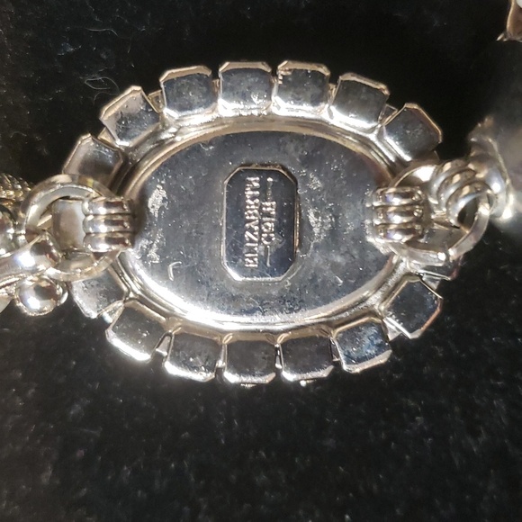 ELIZABETH COLE NECKLACE - Picture 5 of 5